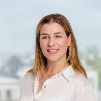 Rebecca Gotte headshot